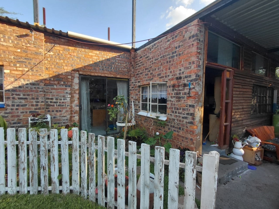 5 Bedroom Property for Sale in Elandsrand North West